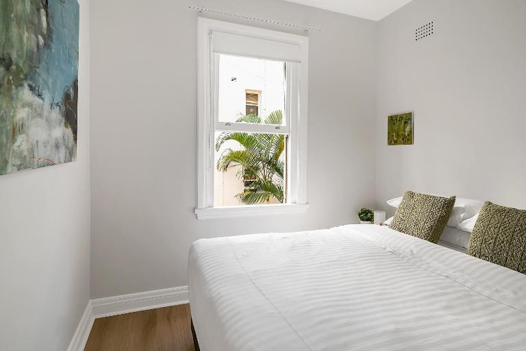 Renovated Harbourfront Home With Harbour Views - B&B Sydney