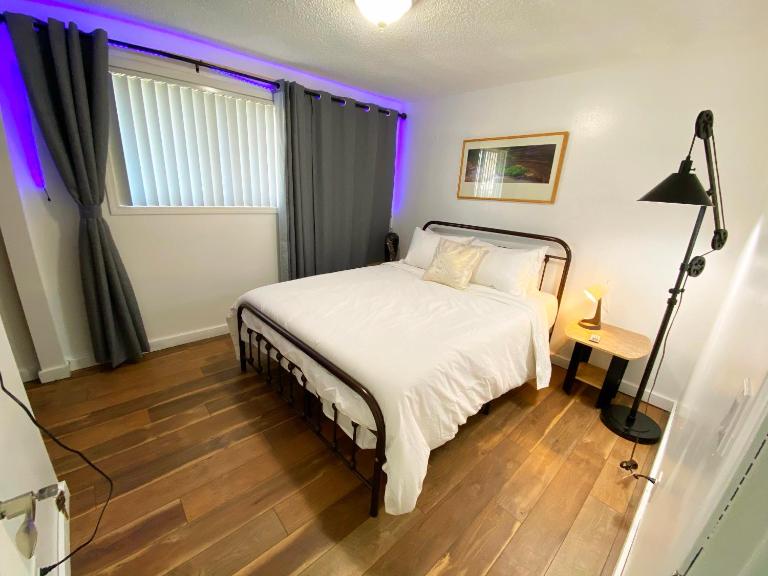 Updated duplex near Gonzaga and Downtown Spokane - B&B Spokane