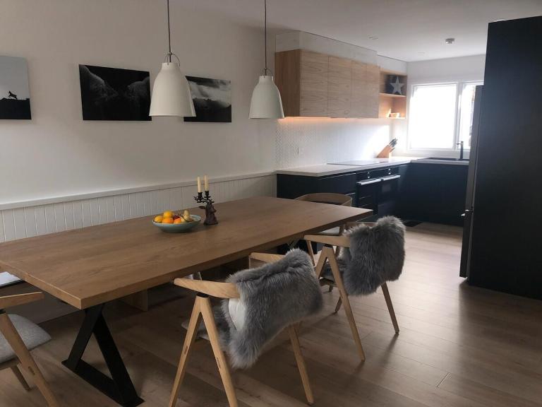 Snowdrift - 2 Bedroom Renovated Chalet close to ski lifts - B&B Thredbo