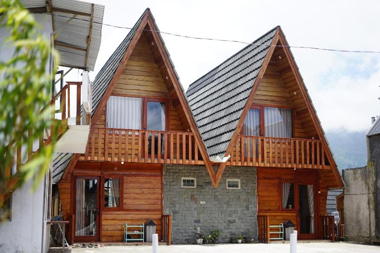 Savana Cabin by Fifa Grup - B&B Dieng