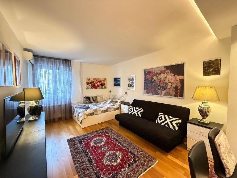 Apartment Elza - B&B Belgrado