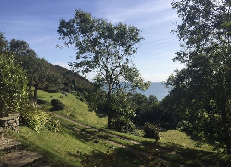 Gower cottage for 2-4 with sea views near sandy beach - B&B Swansea