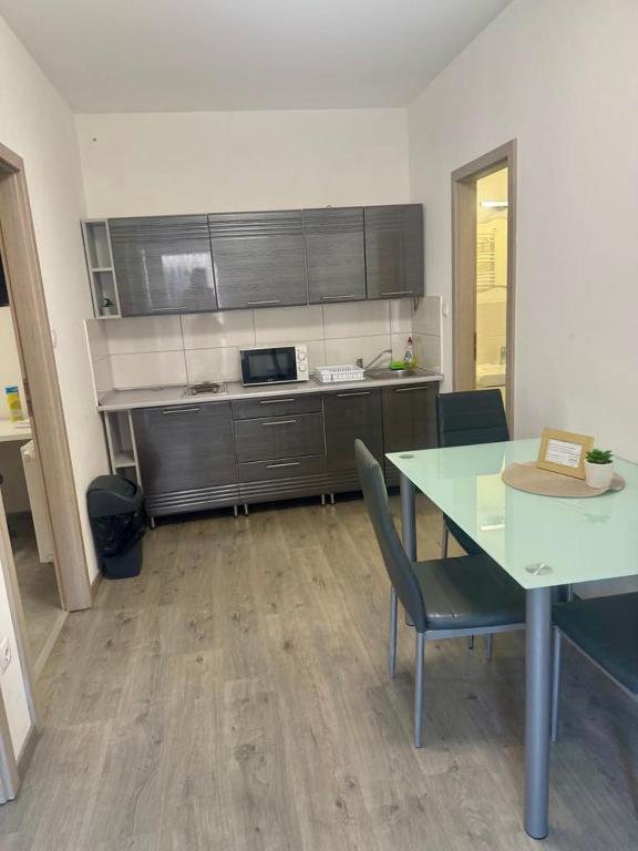 Star Apartment 1 - B&B Komárom