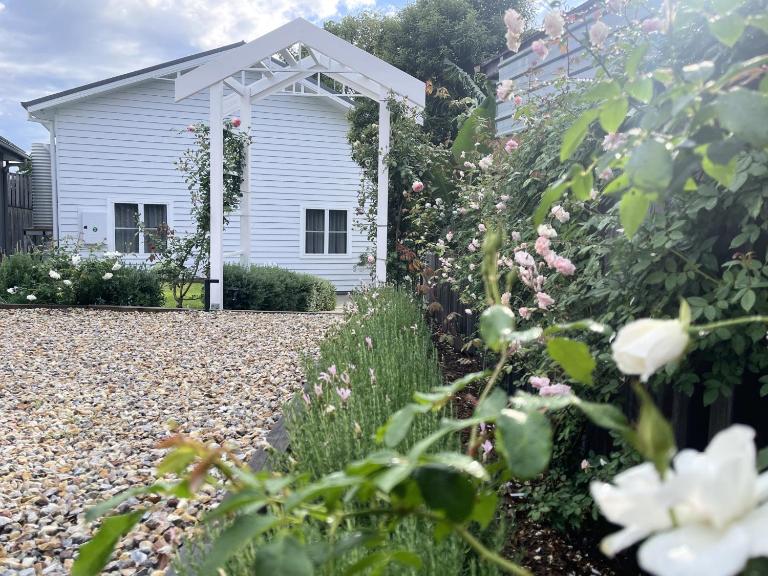 Seabirds Cottage - B&B Coffs Harbour