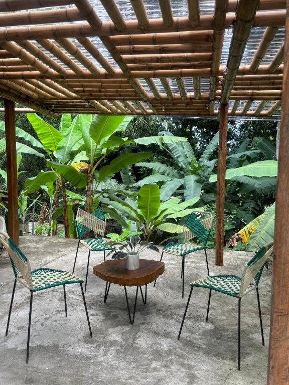 Hostal y Camping Villa Guadua Tayrona - B&B Santa Marta