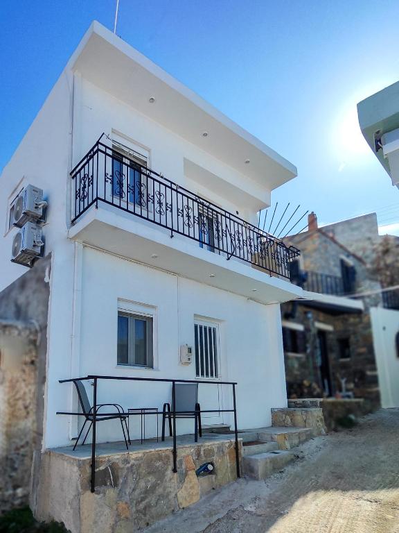 Maisonette in Kavousi with Mountain View - B&B Kavousi