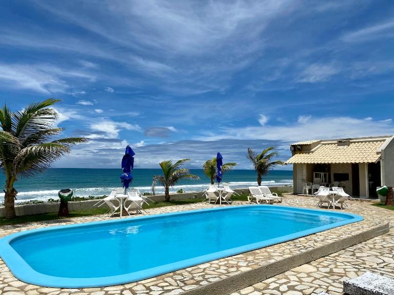 CASA BEIRA MAR NA BARRA DE SÃO MIGUEL - B&B Barra de São Miguel