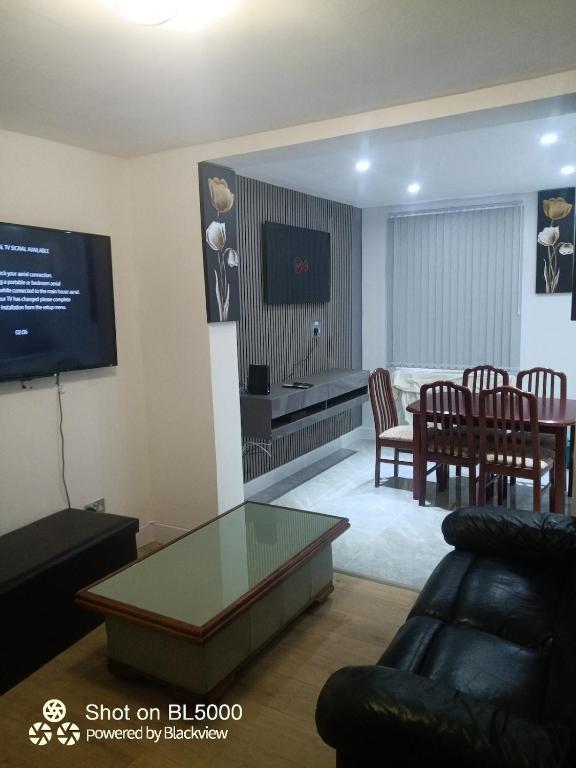 Lovely house for family & group - Chambres d'hôtes Wyken