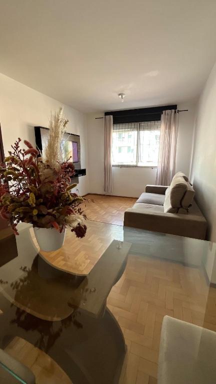101- Apartamento 2 quartos próximo UFN, com vaga de garagem - B&B Santa Maria