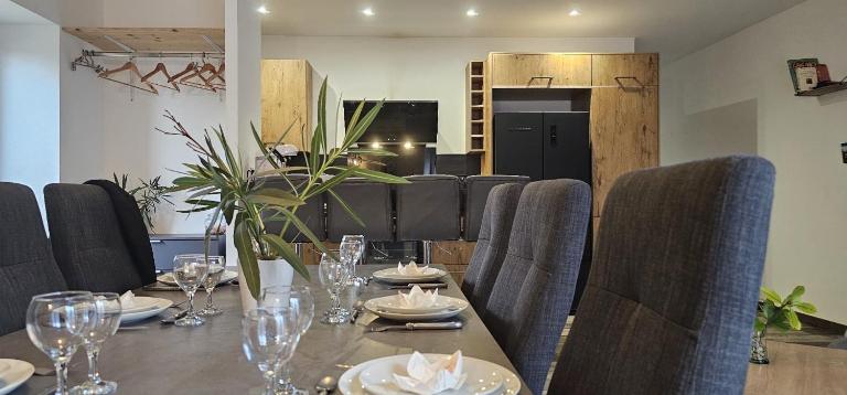 Le Coup de Foudre Jardin - Spacieux - B&B Sancé