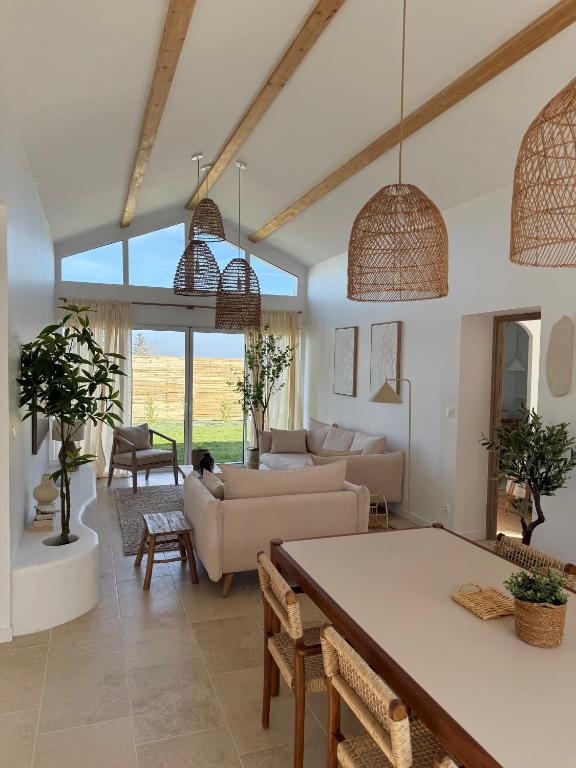 Jolie Villa avec bain balnéothérapie - Chambres d'hôtes Colombiers