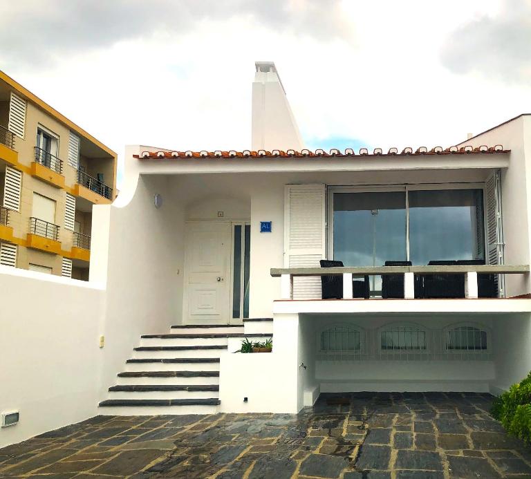 Casa do Mar -Sea house - Bed and Breakfast Nazaré