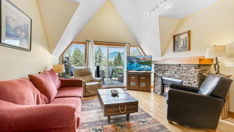 Heron Point by StayIn - Bed and Breakfast Invermere