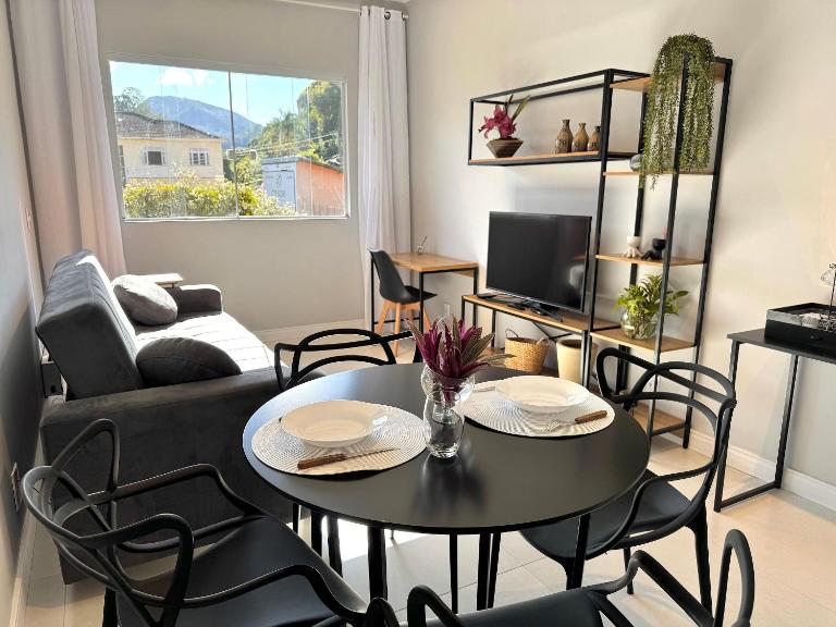 Conforto e praticidade a 2 minutos do centro - Bed and Breakfast Nova Friburgo