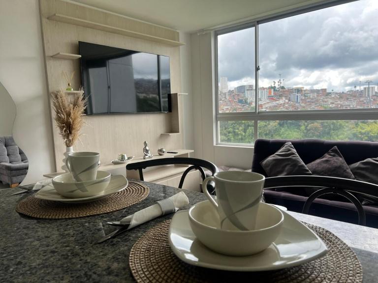 Apartamento TERMINAL DE TRANSPORTE, CABLE AEREO, DOLLARCITY, D1 - B&B Manizales