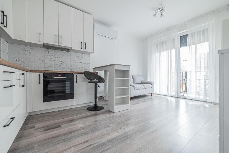 Móra Apartman - Ferienwohnung Szegedin