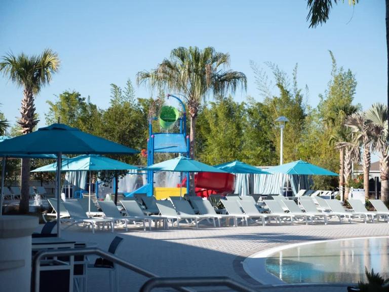 706 BRAND NEW near Disney - B&B Davenport