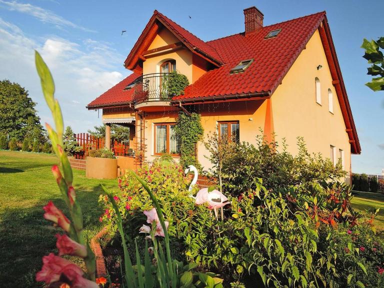 Holiday Home Kolczewo near Baltic Sea Beach - Bed and Breakfast Kołczewo