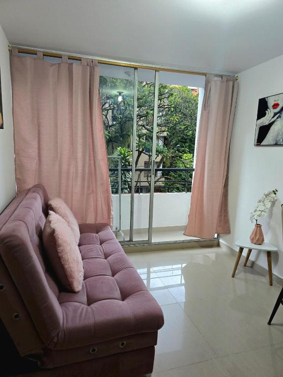 Cálido y moderno lugar Sabaneta - B&B Sabaneta