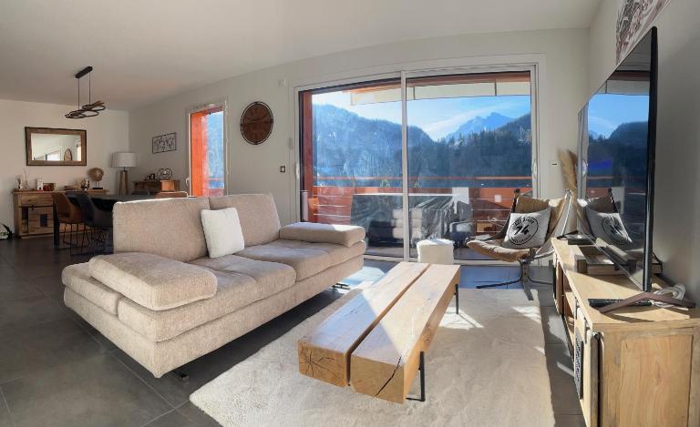 Grand Duplex Lumineux - 3 chambres - B&B Saint-Jean-de-Sixt
