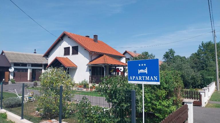 Marija - B&B Lički Osik