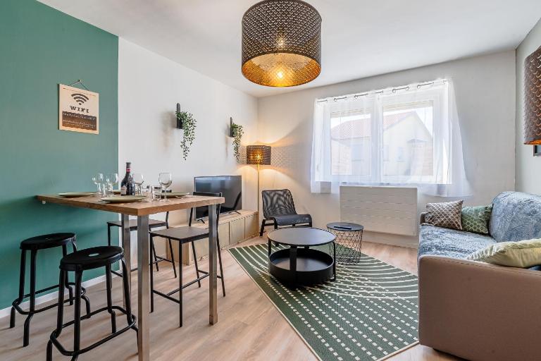 Sakura Classic - à 7 min de Cattenom, proche Luxembourg - B&B Kœnigsmacker
