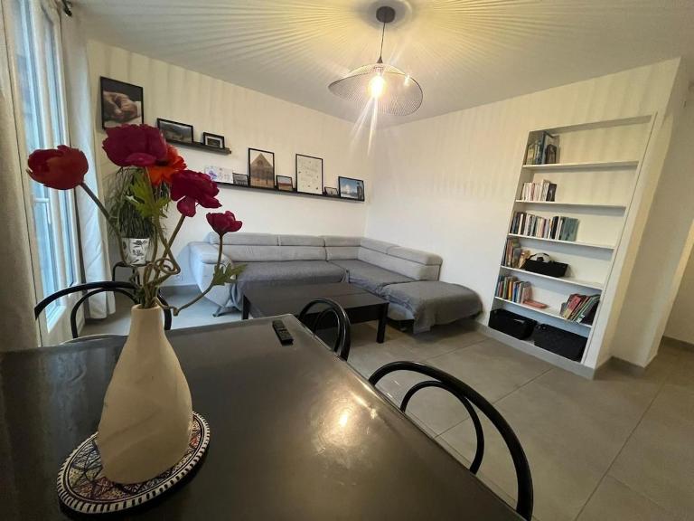 L'Alpin, 2 chambres, Parking, Vue montagne - B&B Grenoble