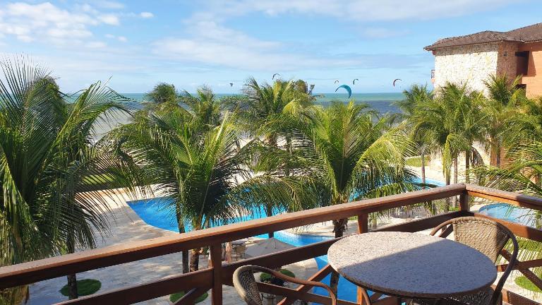Seaview Beachfront Apartment 324 in Kariri Beach Residence Cumbuco - B&B Caucaia