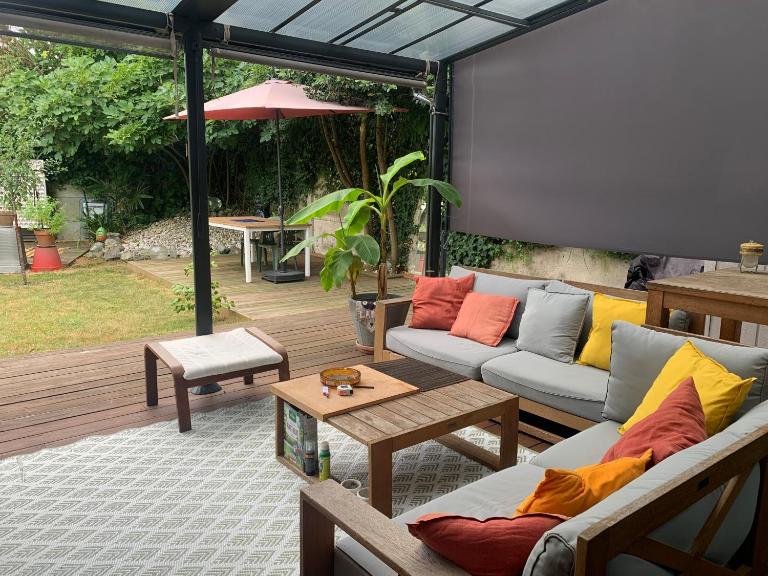 Superbe T3- Two bedrooms appartment with garden and pétanque! Perfect Spot! - B&B Bordeaux