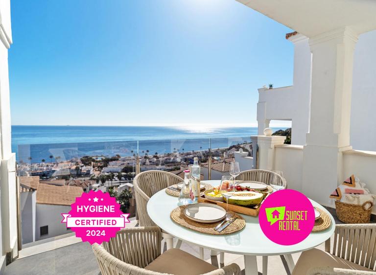 Sea view apartments with Year-Round Open Pool - B&B Manilva