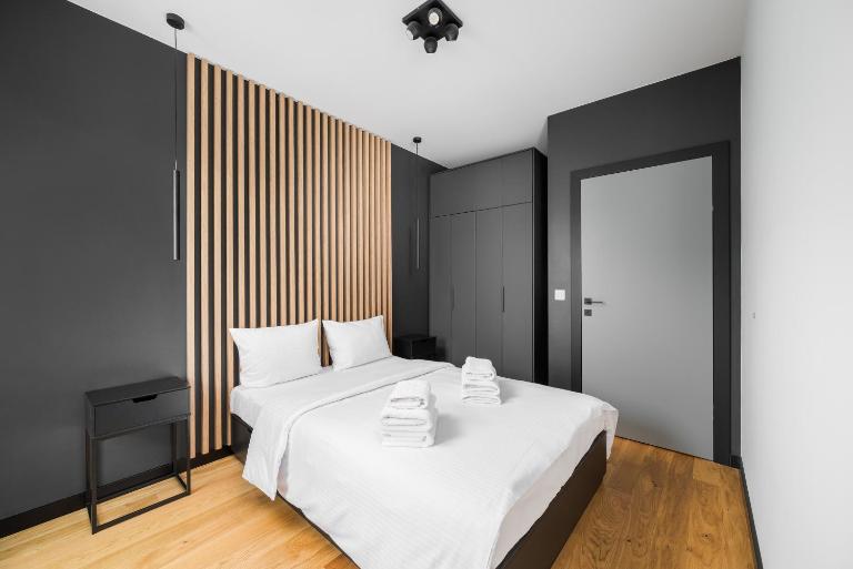 Praga Południe Chic Apartment by BookingHost - Chambres d'hôtes Varsovie