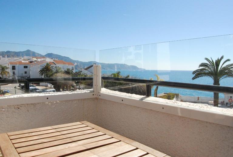 Carabeo 24 Apartments Casasol - B&B Nerja
