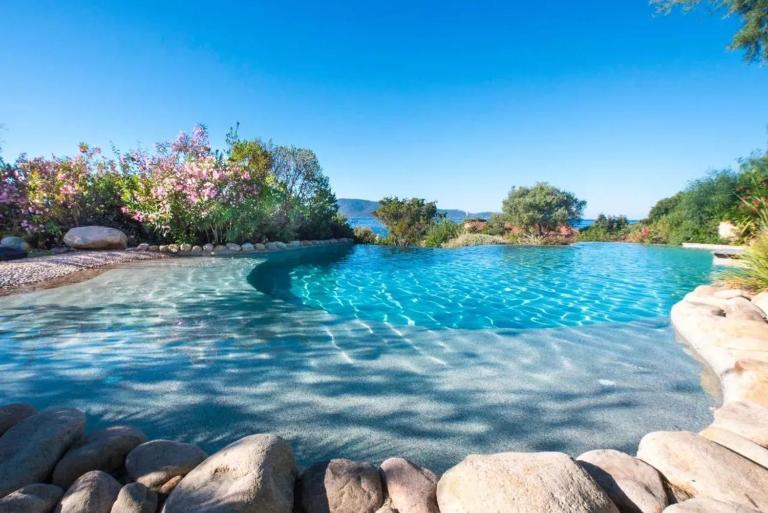 Charmante maison à Olmeto avec piscine partagée - Chambres d'hôtes Olmeto