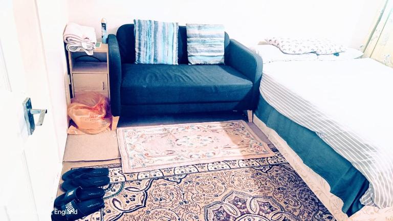 London's bed with breakfast & free parking - B&B Londra