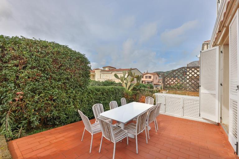 Casa Ohana a Porto Azzurro - Goelba - B&B Porto Azzurro