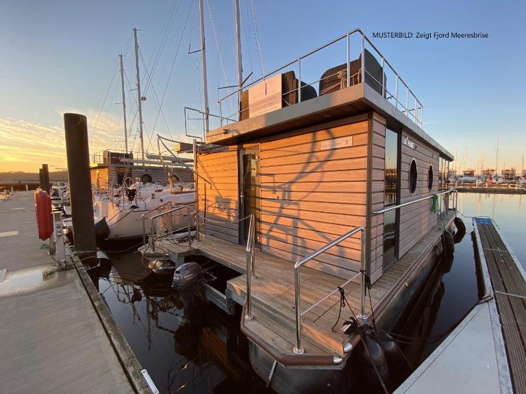 Hausboot Fjord MobyDick in Flensburg mit Dachterrasse - B&B Flensburg