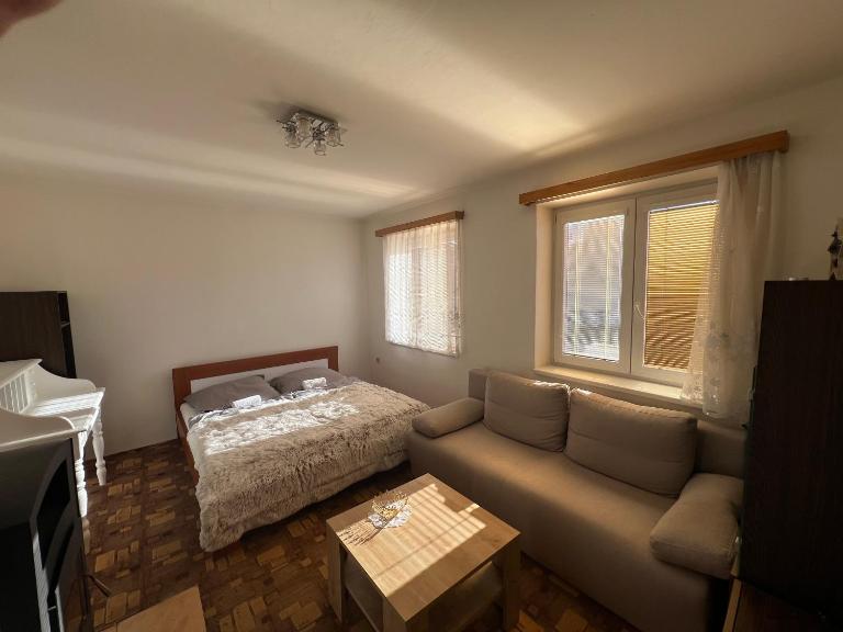 Apartmán Linden - B&B Sklené