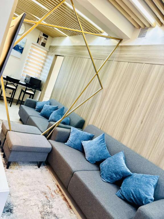 Royal Fame Residency - Bed and Breakfast Manilla
