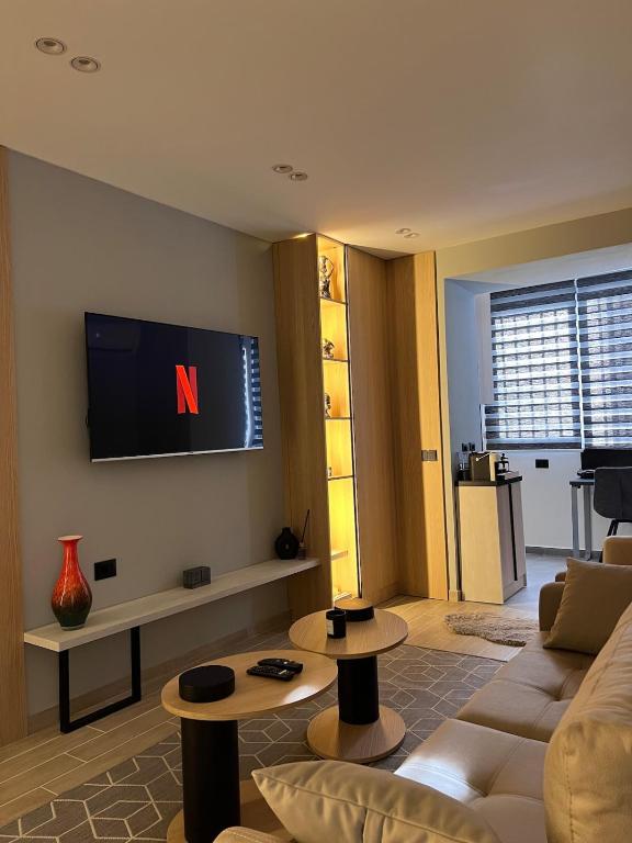 Bici Elegant Stays Luxury Durres Vollga Apartment - B&B Durazzo