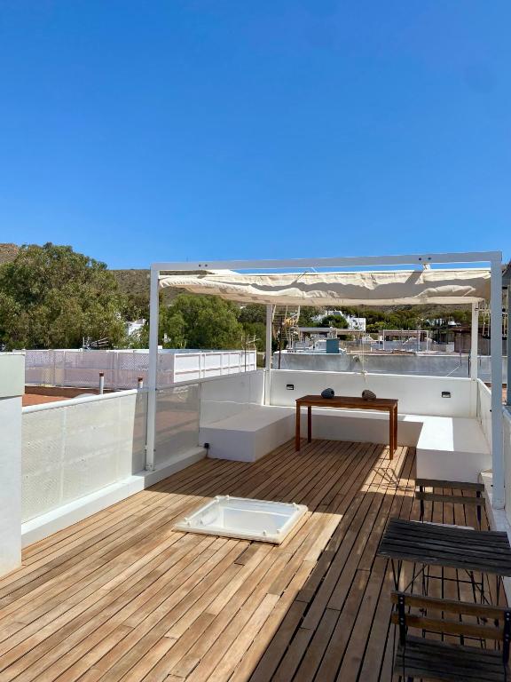 Duplex con terraza en Agua Amarga - Bed and Breakfast Agua Amarga