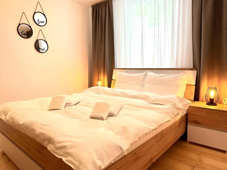 Cozy Retreat - Central - Ferienwohnung Kronstadt
