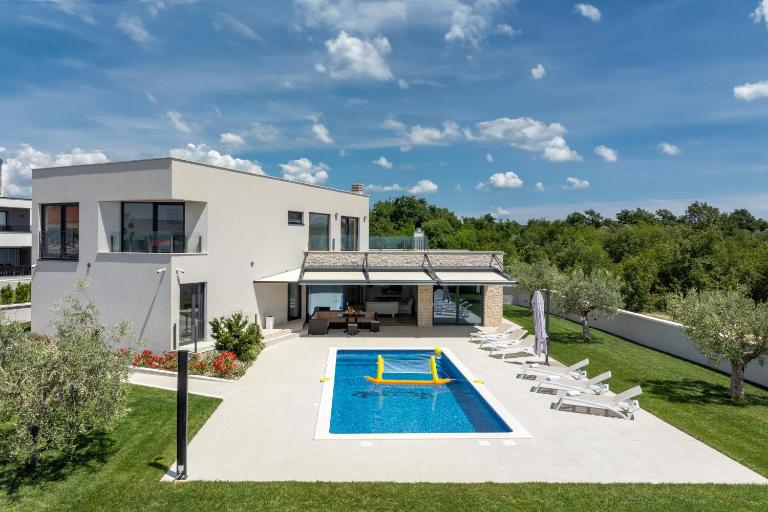 Villa EmMa - Ferienwohnung Juršići