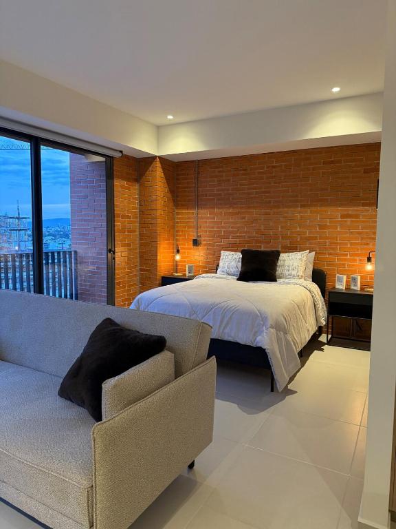 Stylish New Loft in Financial Zone and Downtown - Chambres d'hôtes Guadalajara