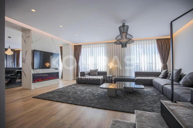 Presidential Suite in Luxury Hotel at City Center - Chambres d'hôtes Pristina