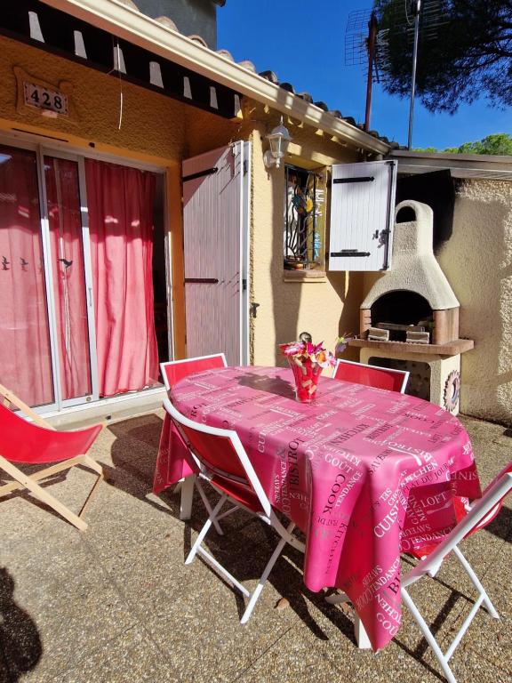 Villa lumineuse dans pinède calme et reposante location du dimanche au dimanche - B&B Le Cap D'Agde