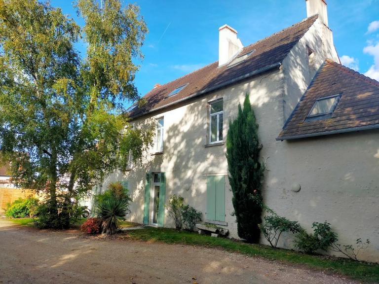 Duplex des Chais parking et jardin - B&B Saint-Jean-de-la-Ruelle