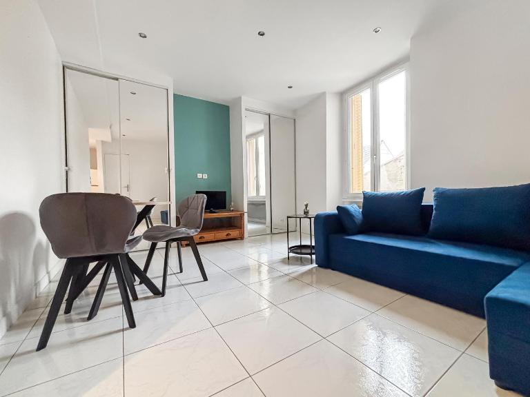 Moderne & spacieux-Wi-Fi rapide - B&B Étampes