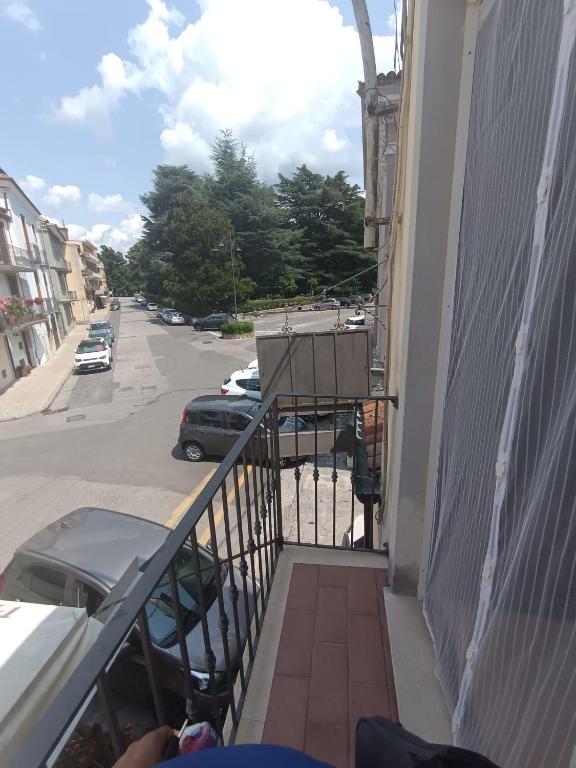 Desiree's Rooms - n 2 camere con bagno privato e balcone - Chambres d'hôtes Trecchina