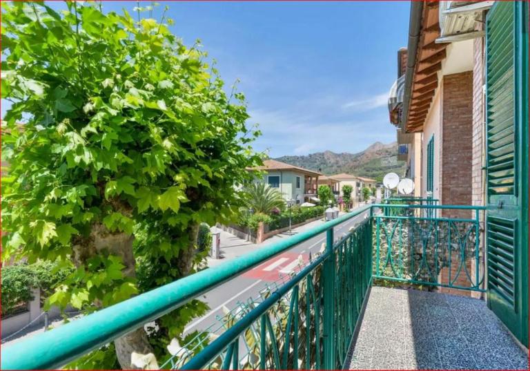 Casa Martina a Porto Azzurro - B&B Porto Azzurro