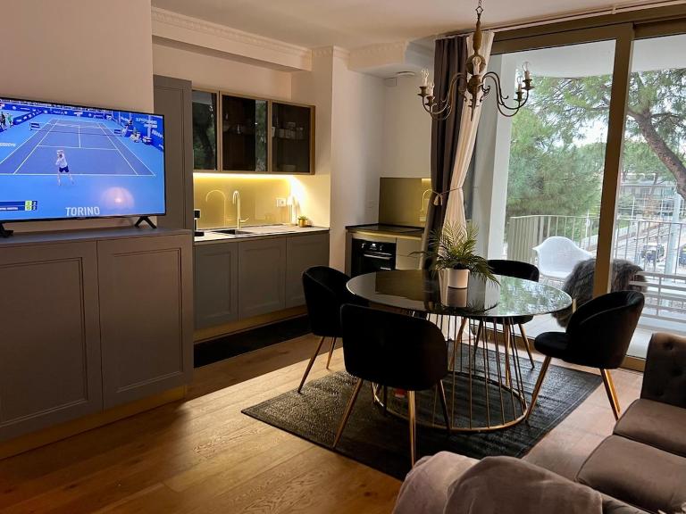 Via Mille House - new trilocale Riccione - centro - Chambres d'hôtes Riccione